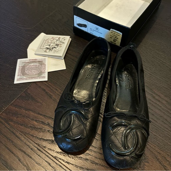Chanel Cambon black flats oversized double logo quilted ballet flat size 40 - Picture 3 of 16